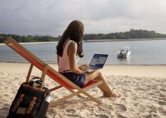 https://nomadsjob.com/wp-content/uploads/2024/08/full-shot-woman-working-laptop-236x168.jpg